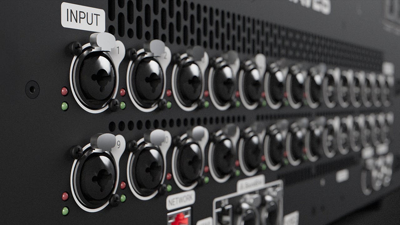 搭载 Waves Signature Preamps