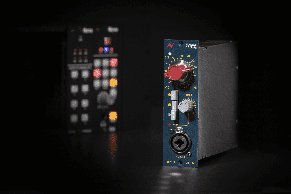 AMS Neve refined detail image 6
